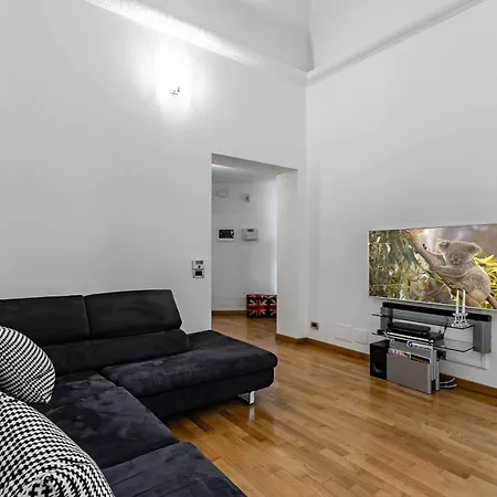 Apartman Behind Politeama Theater Palermo